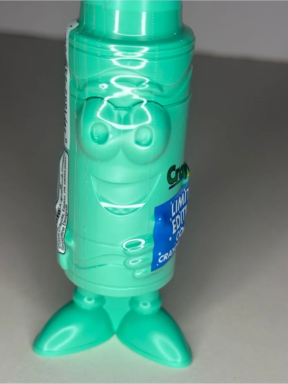 Crayola Magic Mint Green Limited Edition Retired Colors Crayon Sharpener NEW